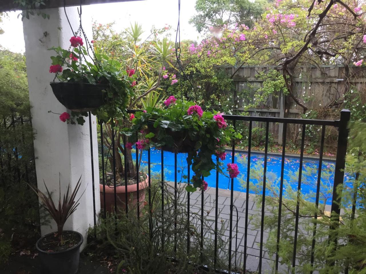 Aarn House B&B Airport Accommodation Perth Ngoại thất bức ảnh